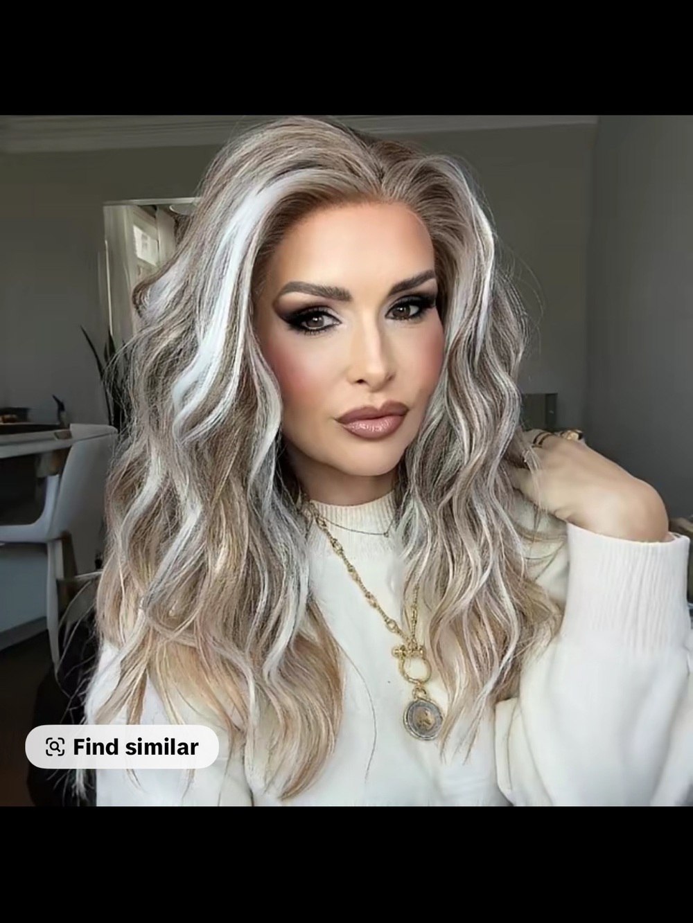 IAM STYLE NWT. SADIE Women’s Hair Wig in Ash Blonde with Platinum Highlights